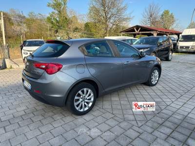Alfa Romeo Giulietta Super Grigio usata Teano