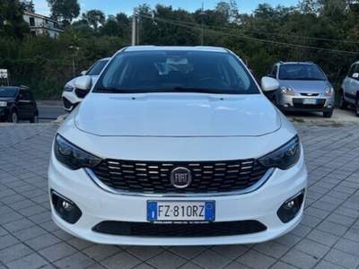 Fiat Tipo Mjt S&S DCT 5 porte S-Design Bianco usata Teano