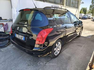 Peugeot 308 308 SW 1.6 e-hdi 8v Active s Nero usata Calenzano
