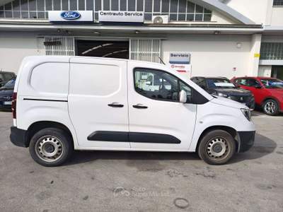 Opel Combo COMBO 110cv L1H1 10q Edition S&S mt6 Bianco usata Calenzano