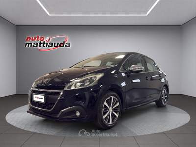 Peugeot 208 208 5p 1.2 puretech Allure 82cv Nero usata Bra