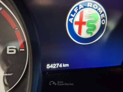 Alfa Romeo Stelvio AT8 Q4 Business Bianco usata Castel Gandolfo