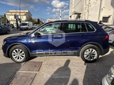 Volkswagen Tiguan VOLKSWAGEN Tiguan 2.0 TDI SCR DSG Business BlueMotion Technology Blu/Azzurro usata San Benedetto del Tronto