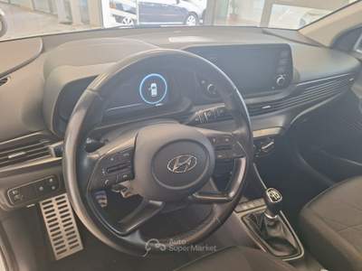Hyundai Bayon Hybrid 48V iMT XLine Bianco usata Castel Gandolfo