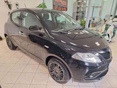 Lancia Ypsilon 5 porte S&S Hybrid Maryne Nero usata Castel Gandolfo