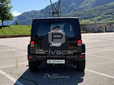 Jeep Wrangler JEEP Wrangler Unlimited 2.8 CRD DPF Sahara Nero usata Trento