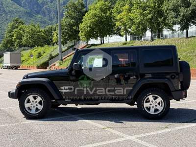 Jeep Wrangler JEEP Wrangler Unlimited 2.8 CRD DPF Sahara Nero usata Trento