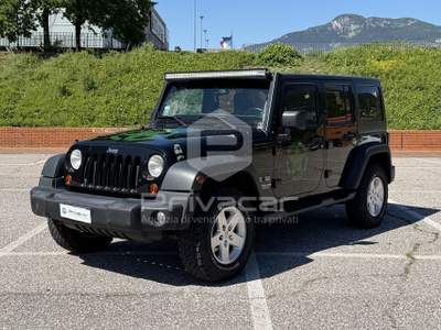Jeep Wrangler JEEP Wrangler Unlimited 2.8 CRD DPF Sahara Nero usata Trento