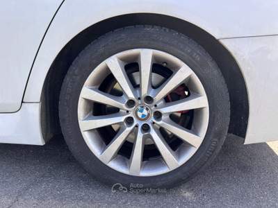 BMW Serie 5 520d BMW SERIE 5 MSPORT Bianco usata Ponsacco