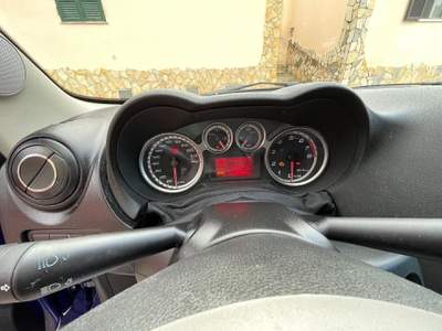 Alfa Romeo MiTo Distinctive Sport Pack Blu/Azzurro usata Napoli
