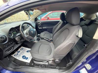 Alfa Romeo MiTo Distinctive Sport Pack Blu/Azzurro usata Napoli