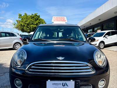MINI Clubman OTTIME CONDIZIONI Nero usata Bari