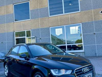 Audi A3 Clean Diesel SLine EURO6 Nero usata Ardenno