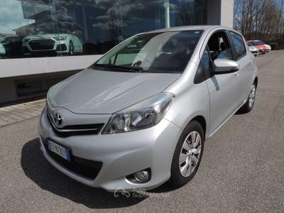 Toyota Yaris Yaris 1.0 Lounge NEOPATETNTATI Grigio usata Brugnato