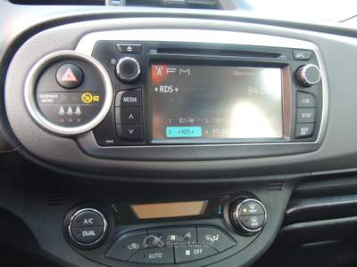 Toyota Yaris Yaris 1.0 Lounge NEOPATETNTATI Grigio usata Brugnato