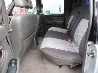 Mitsubishi L200 L200 Cab d.cab 2.5 tdi GLS Air 4wd CONTOVENDITA Nero usata Brugnato