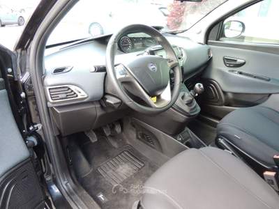 Lancia Ypsilon Ypsilon 1.0 firefly hybrid Gold Nero usata Brugnato
