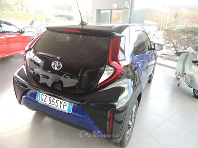 Toyota Aygo X 1.0 TREND 72cv Verde usata Brugnato