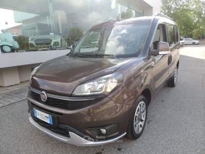 Fiat Doblò Doblo 1.6 mjt 16v Trekking 120cv Bronzo usata Brugnato Fiat Doblò Doblo 1.6 mjt 16v Trekking 120cv Bronzo usata Brugnato
