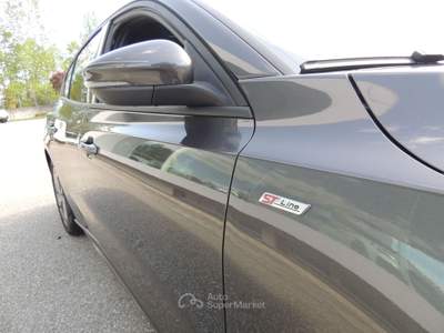 Ford Focus Focus  1.0 Ecoboost h ST-Line Design 125cv Grigio usata Brugnato