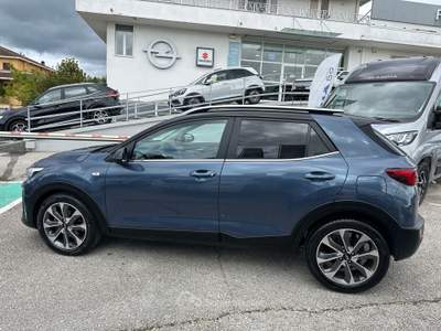 Kia Stonic 1.0 T-GDI AUTO STYLE MHEV Blu/Azzurro usata Foligno
