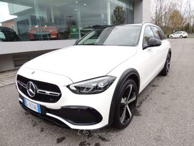Mercedes-Benz Classe C Classe SWSW All-Terrain d mhev Premium 4matic auto Bianco usata Brugnato