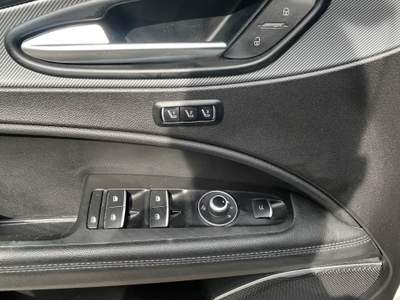 Alfa Romeo Stelvio unico proprietario un anno di garanzia Argento usata Tolentino