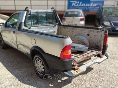 Fiat Strada 1.2 16v Pick up Grigio usata SAN MARTINO SICCOMARIO