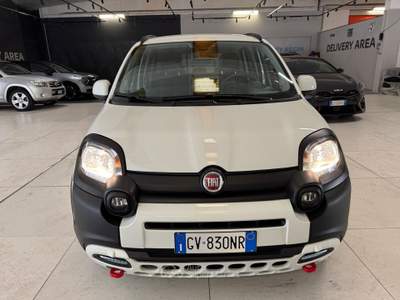 Fiat Panda  - panda 1.0 firefly hybrid cross s&s 70cv 5p.ti Bianco usata Biella