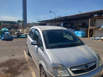 Opel Meriva UNICO PROPRIETARIO Grigio usata ANZIO