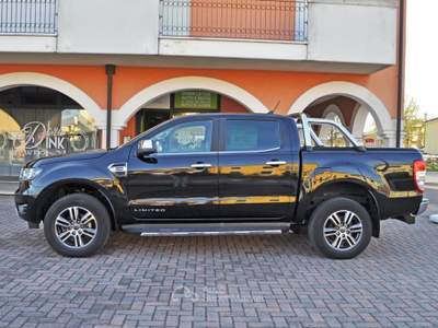 Ford Ranger 2.0 ECOBLUE aut. 213 CV DC Limited Nero usata Saonara