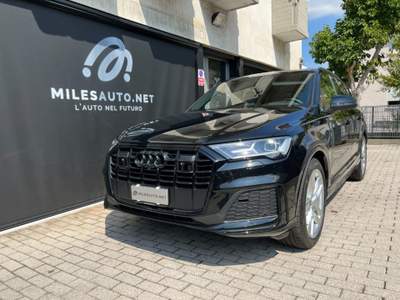 Audi Q7 50TDI GANCIO 21" VIRTUAL ACC S LINE PANO Nero usata Rubano