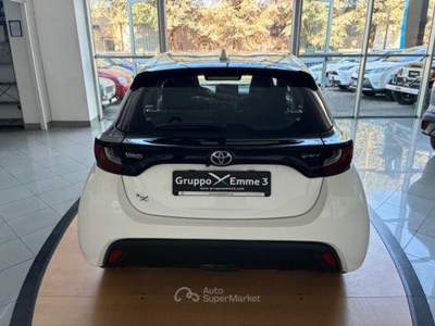 Toyota Yaris 1.5 Hybrid 5 porte Active Bianco usata Novi Ligure