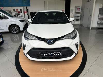 Toyota C-HR 1.8 Hybrid E-CVT Active Bianco usata Novi Ligure