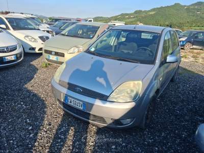 Ford Fiesta 1.4 TDCi 5p. Collection OK neopatentati Argento usata Sant'Angelo in vado