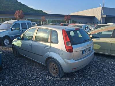 Ford Fiesta 1.4 TDCi 5p. Collection OK neopatentati Argento usata Sant'Angelo in vado