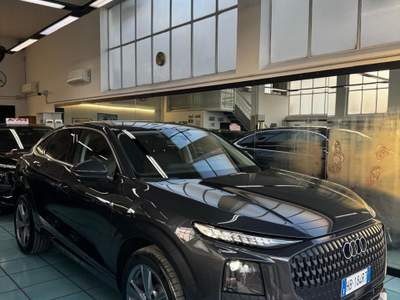 Audi Q3 AUDI Q3 SPORTBACK 35TDI KM 0 ITALIA Grigio usata San Benedetto del Tronto