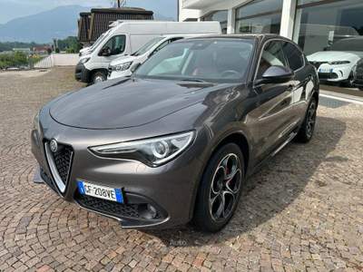 Alfa Romeo Stelvio 2.2 Turbodiesel 210 CV AT8 Q4 Ti Grigio usata Garbagnate Monastero