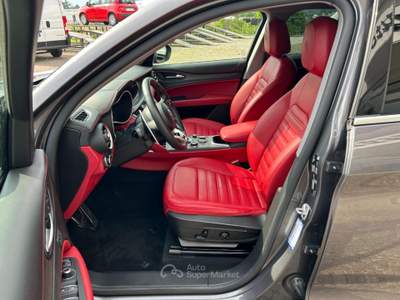 Alfa Romeo Stelvio 2.2 Turbodiesel 210 CV AT8 Q4 Ti Grigio usata Garbagnate Monastero
