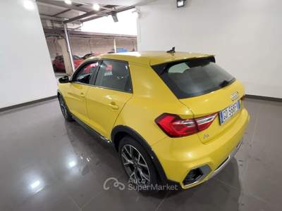 Audi A1 AUDI A1 CITYCARVER 25 1.0 TFSI ADMIRED 95CV A1 Citycarver 25 1.0 tfsi Admired 95cv Grigio usata Roma