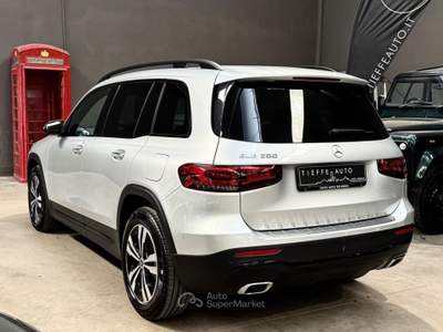Mercedes-Benz Classe GLB Automatic Premium Argento usata Bologna