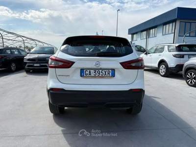 Nissan Qashqai 1.7 dci Business 4wd 150cv cvt  Navi  -  GA395XR Bianco usata Basiliano