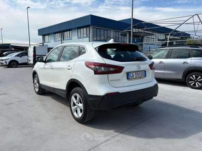 Nissan Qashqai 1.7 dci Business 4wd 150cv cvt  Navi  -  GA395XR Bianco usata Basiliano