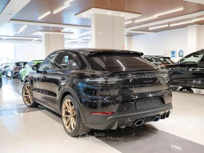 Porsche Cayenne PORSC CAYENNE COUPE TURBO GT 640CV PDK Cayenne Coupe Turbo GT 640cv pdk Nero usata Roma