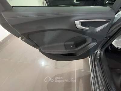 Audi A5 AUDI A5 AVANT 2.0 TDI MHEV+ S LINE EDITION 20 A5 Avant 2.0 tdi mhev+ S line edition 20 Grigio usata Roma