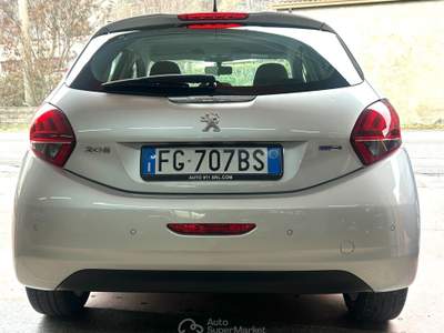 Peugeot 208 208 5p 1.2 puretech Allure gpl 82cv Argento usata BRESCIA