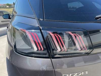 Peugeot 3008 BlueHDi 130 S&S EAT8 Allure Pack Grigio usata Monte Porzio
