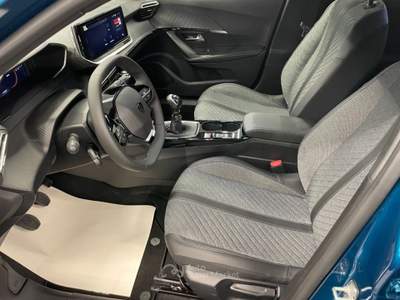 Peugeot 2008 1.2 PureTech 100 CV Allure KM0 MY25 Blu/Azzurro usata Alcamo