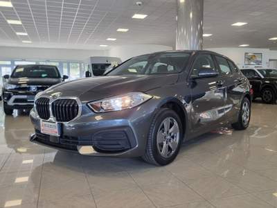 BMW Serie 1 116d BMW Serie 1 116d Business Advantage 1.5 115cv Auto Euro 6D Grigio usata MANDATORICCIO