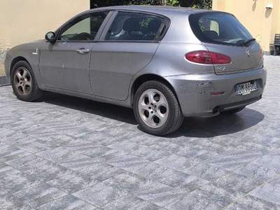 Alfa Romeo 147 km 109.00 motore in ottime condizioni Argento usata Mugnano di Napoli